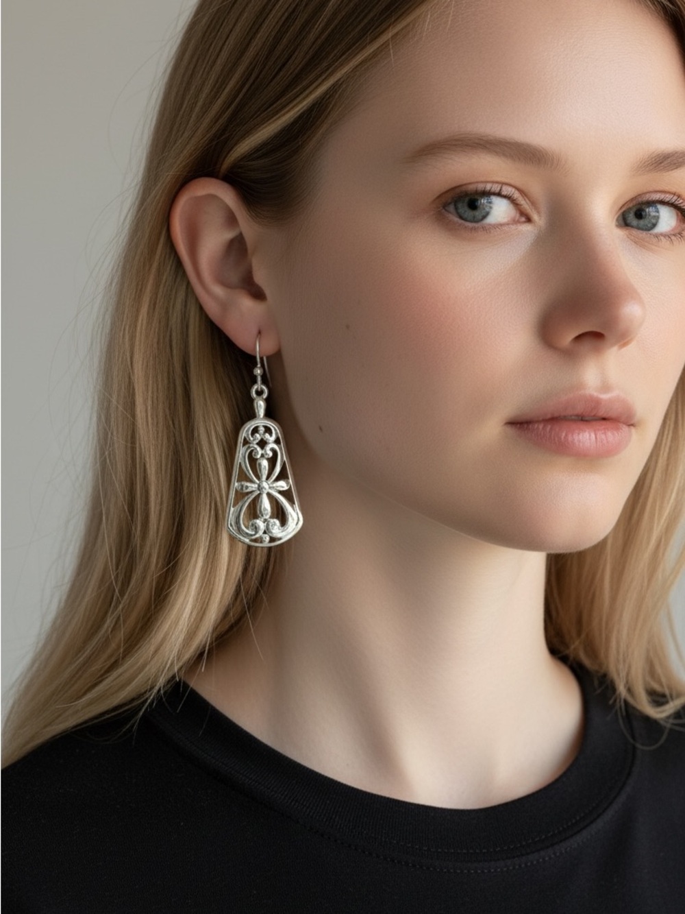 9/24 Elegant Silver Filigree Drop Earrings - Timeless Women's Jewelry